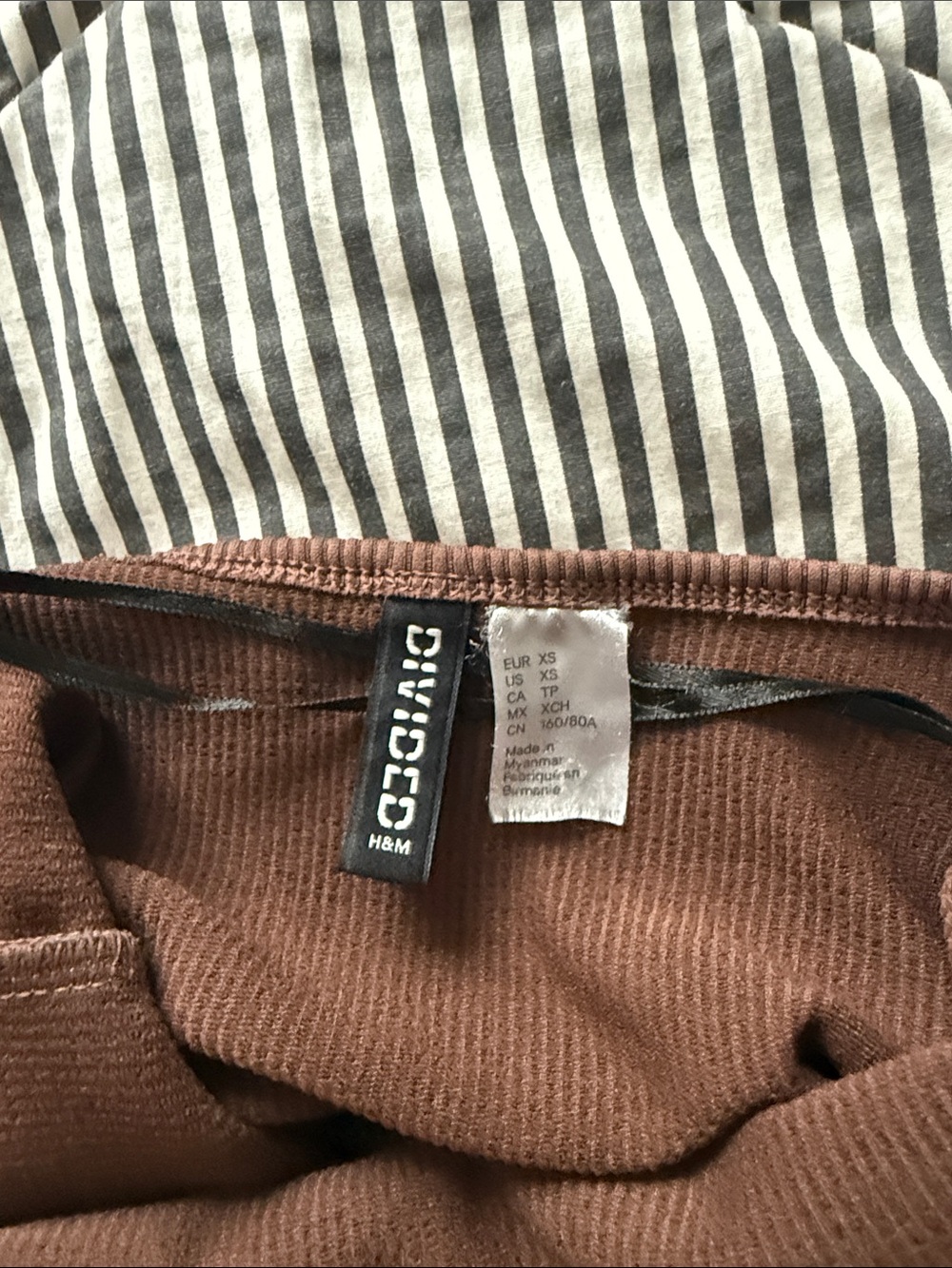 Divided Brown Ribbed Halter Crop Top - Picture 3 of 3